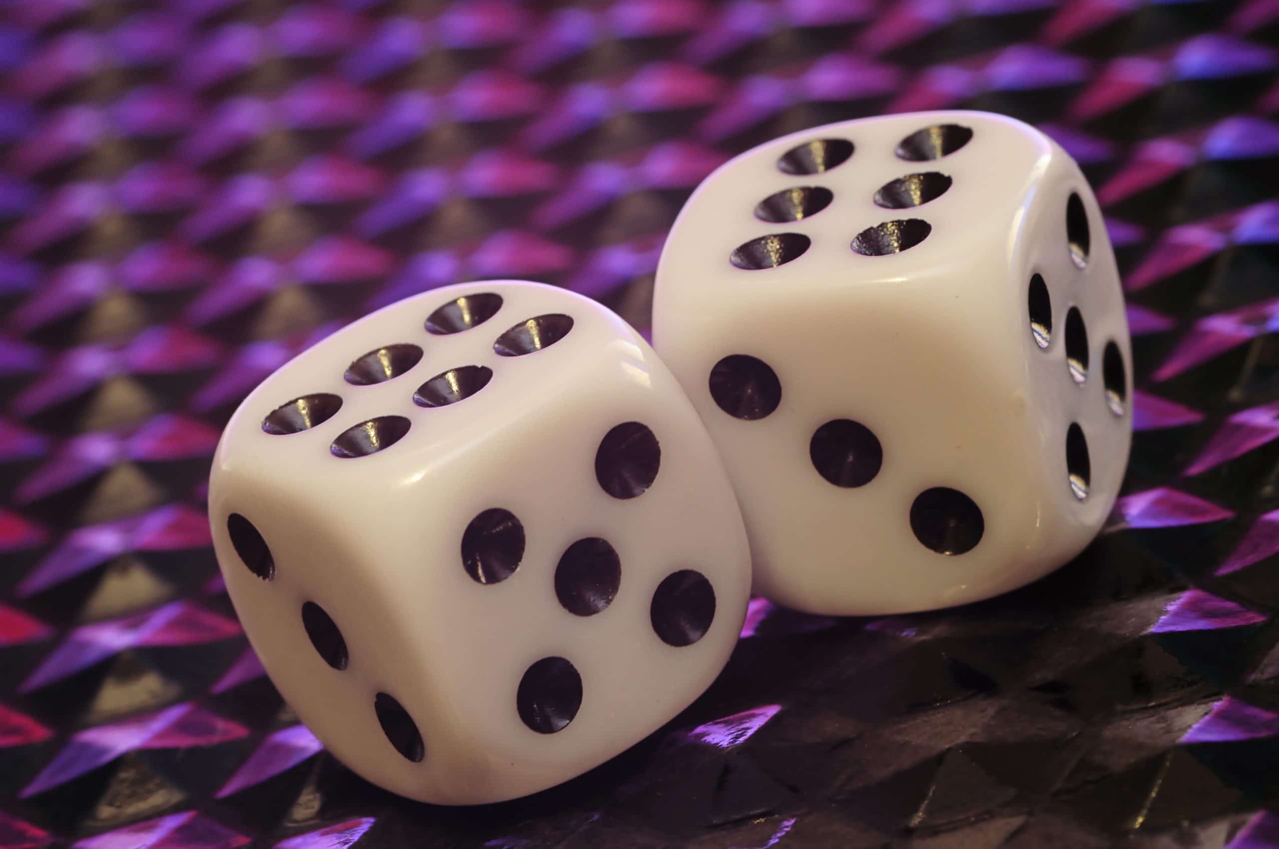 dice - showing randomness